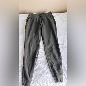 Lululemon joggers